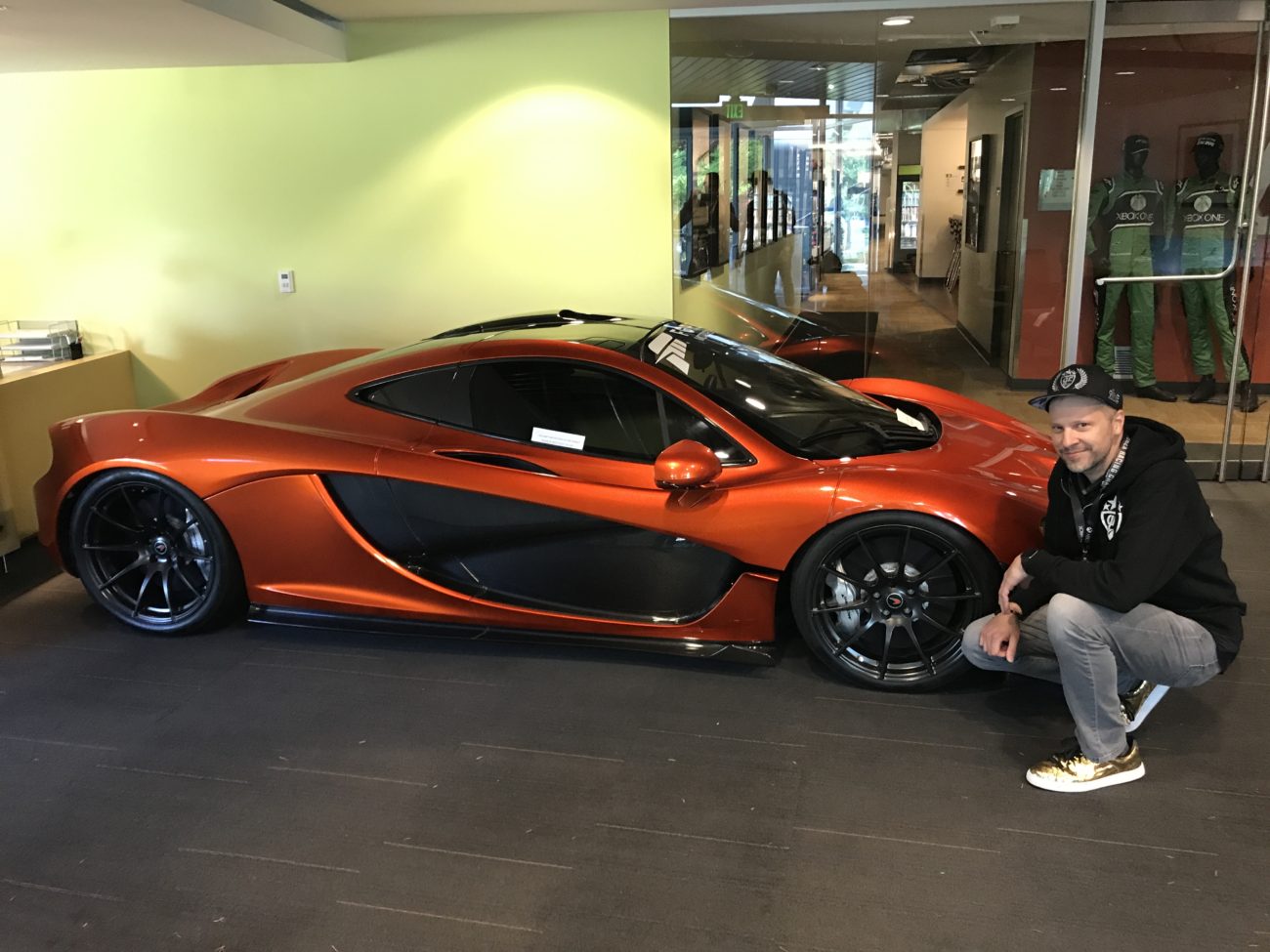 McLaren P1 at Turn 10 Studios