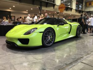 Acid Green Porsche 918